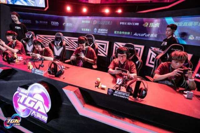 部分球迷认 部分球迷认